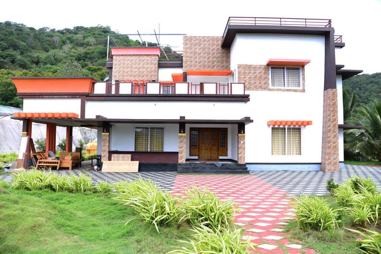 Nirvana Holistic Living Varagampadi Luaran gambar