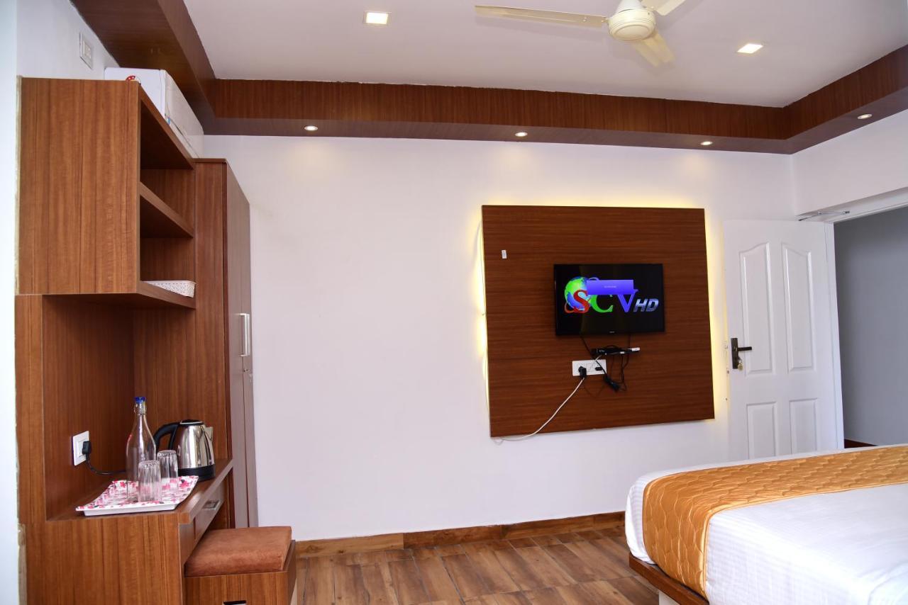 Nirvana Holistic Living Varagampadi Luaran gambar
