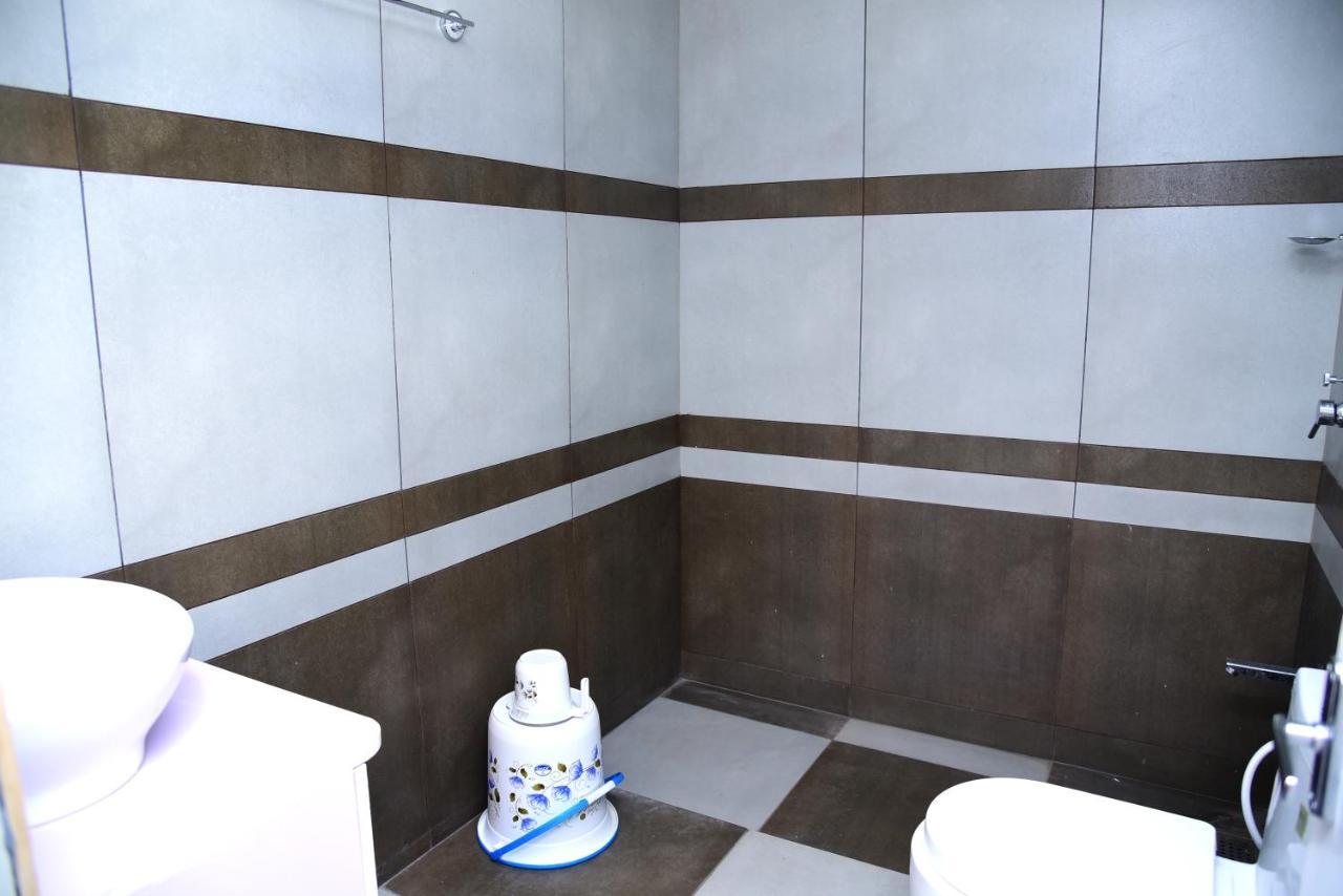 Nirvana Holistic Living Varagampadi Luaran gambar