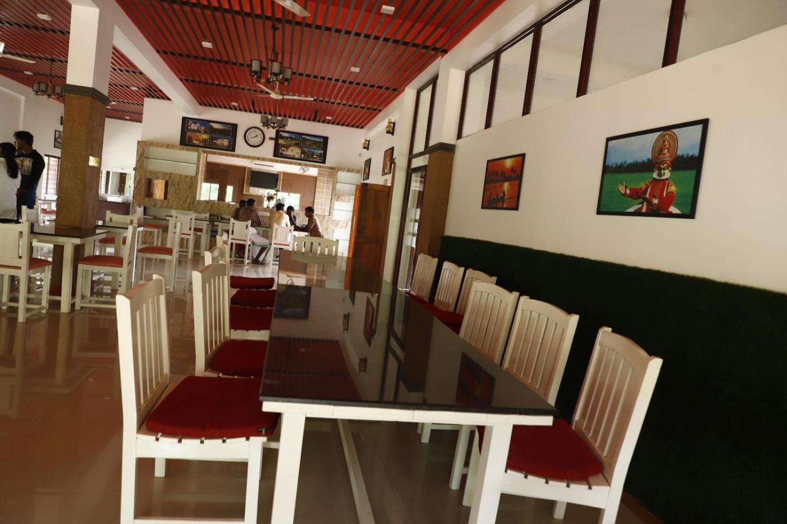 Nirvana Holistic Living Varagampadi Luaran gambar